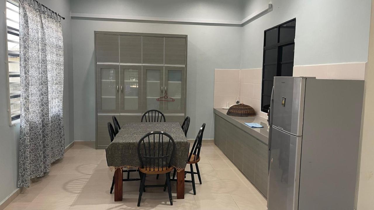 Nikmat Homestay Riyadh Kampong Tuan Mandak Ngoại thất bức ảnh